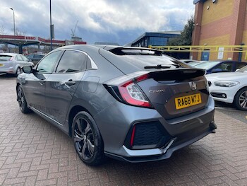 Used Honda Civic 2019 for sale - 78171096: Photo