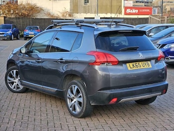 Used Peugeot 2008 2015 for sale - 76325908: Photo