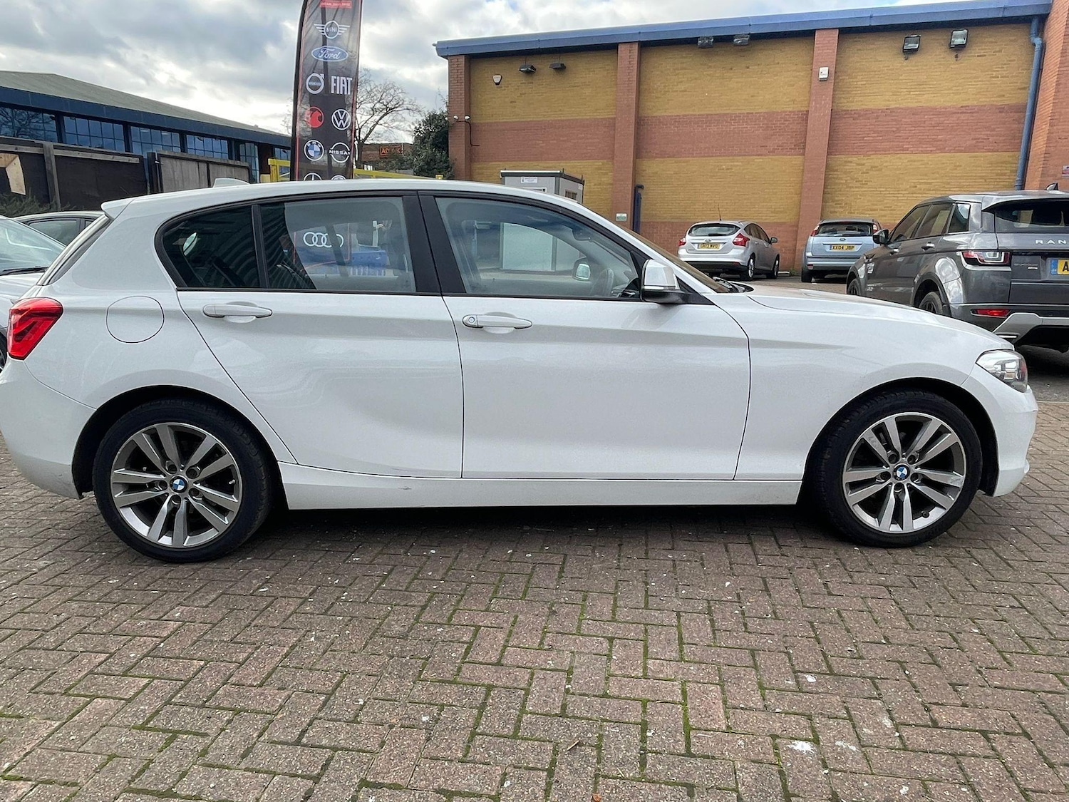 Used BMW 1 Series 2019 for sale - 76327229: Photo 11