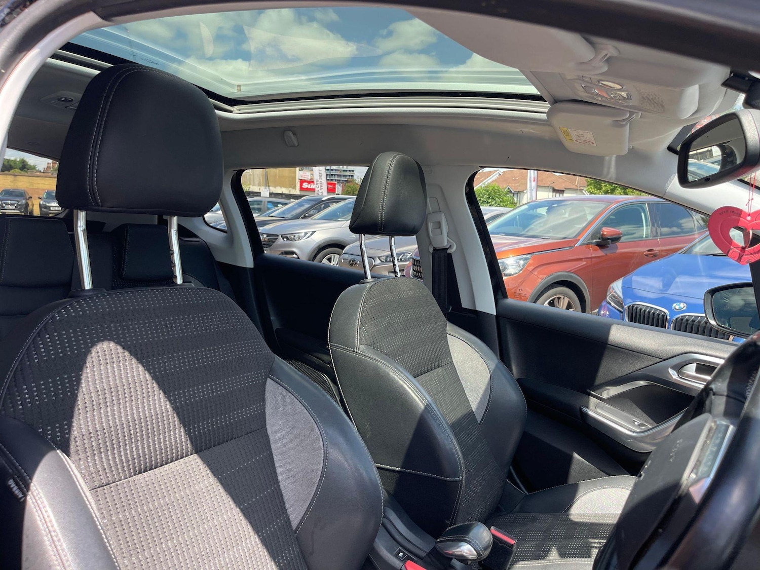 Used Peugeot 2008 2016 for sale - 76522224: Photo 14