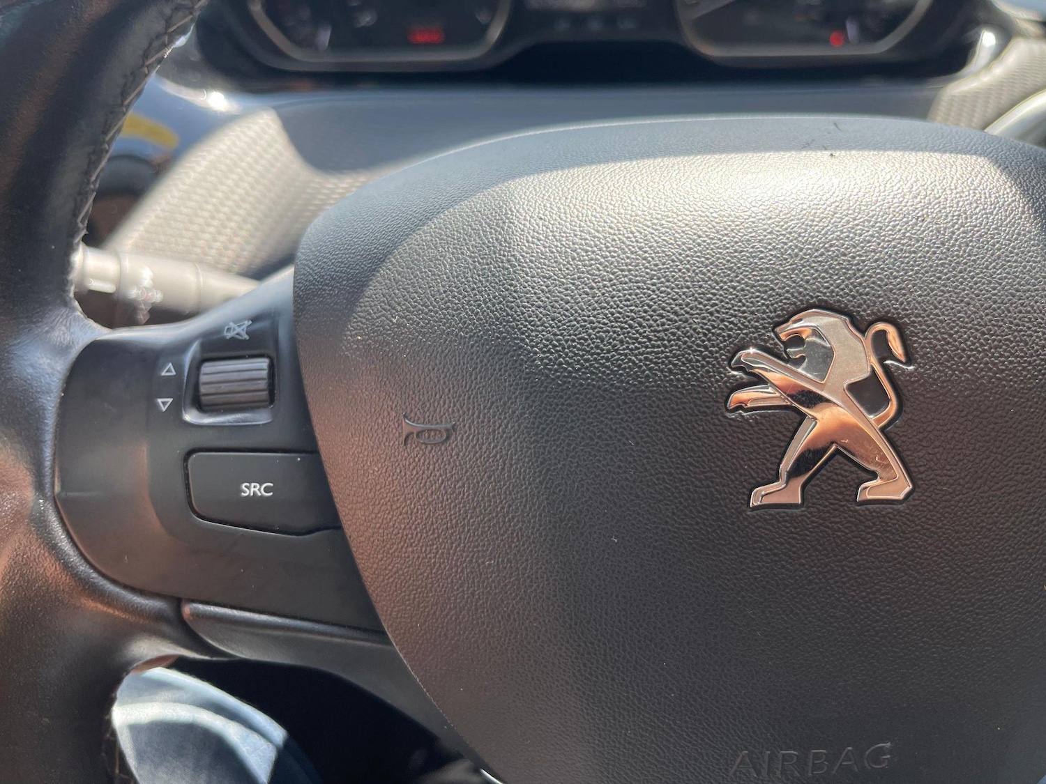 Used Peugeot 2008 2016 for sale - 76522224: Photo 37