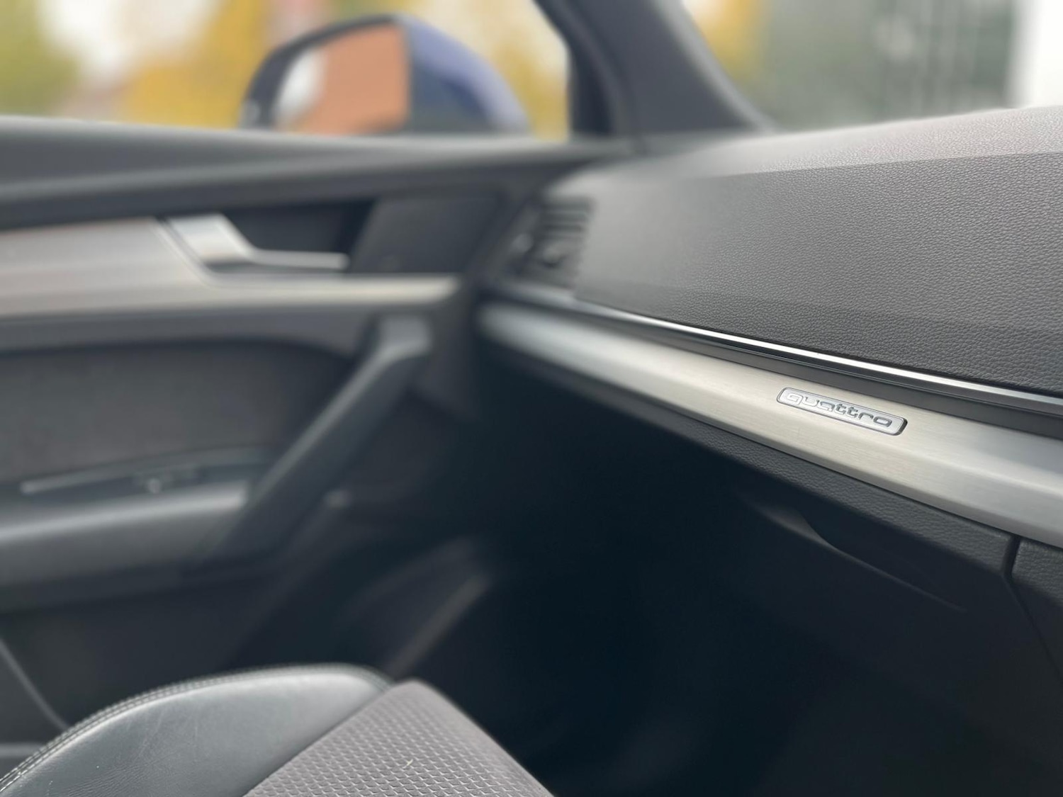 Used Audi Q5 2017 for sale - 76551923: Photo 44