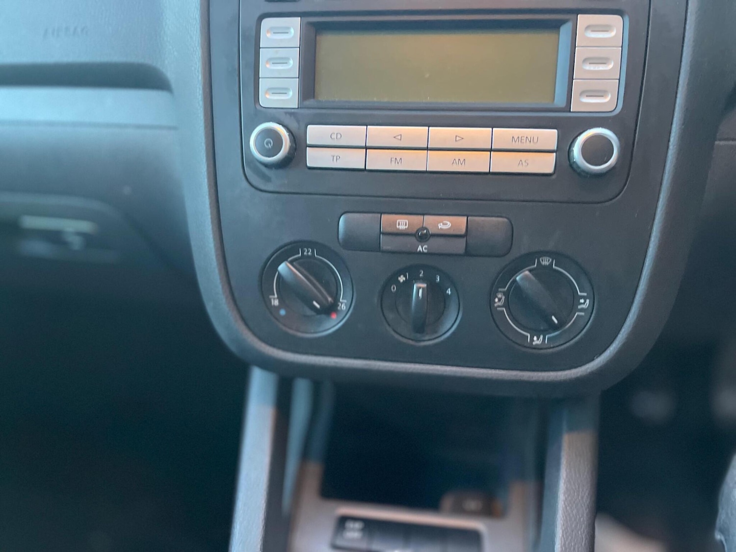 Used Volkswagen Golf 2007 for sale - 77131120: Photo 27