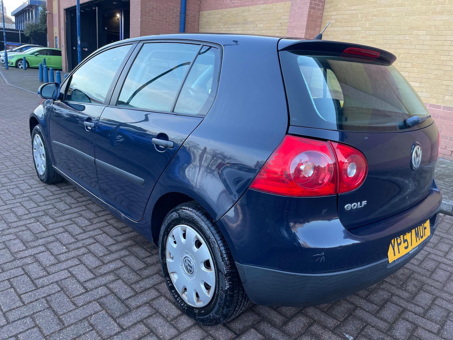 Used Volkswagen Golf 2007 for sale - 77131120: Photo 8