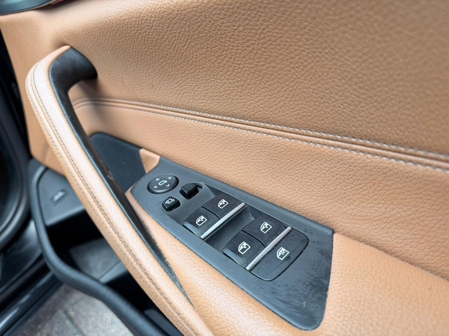 Used BMW 5 Series 2025 for sale - 78170876: Photo 33