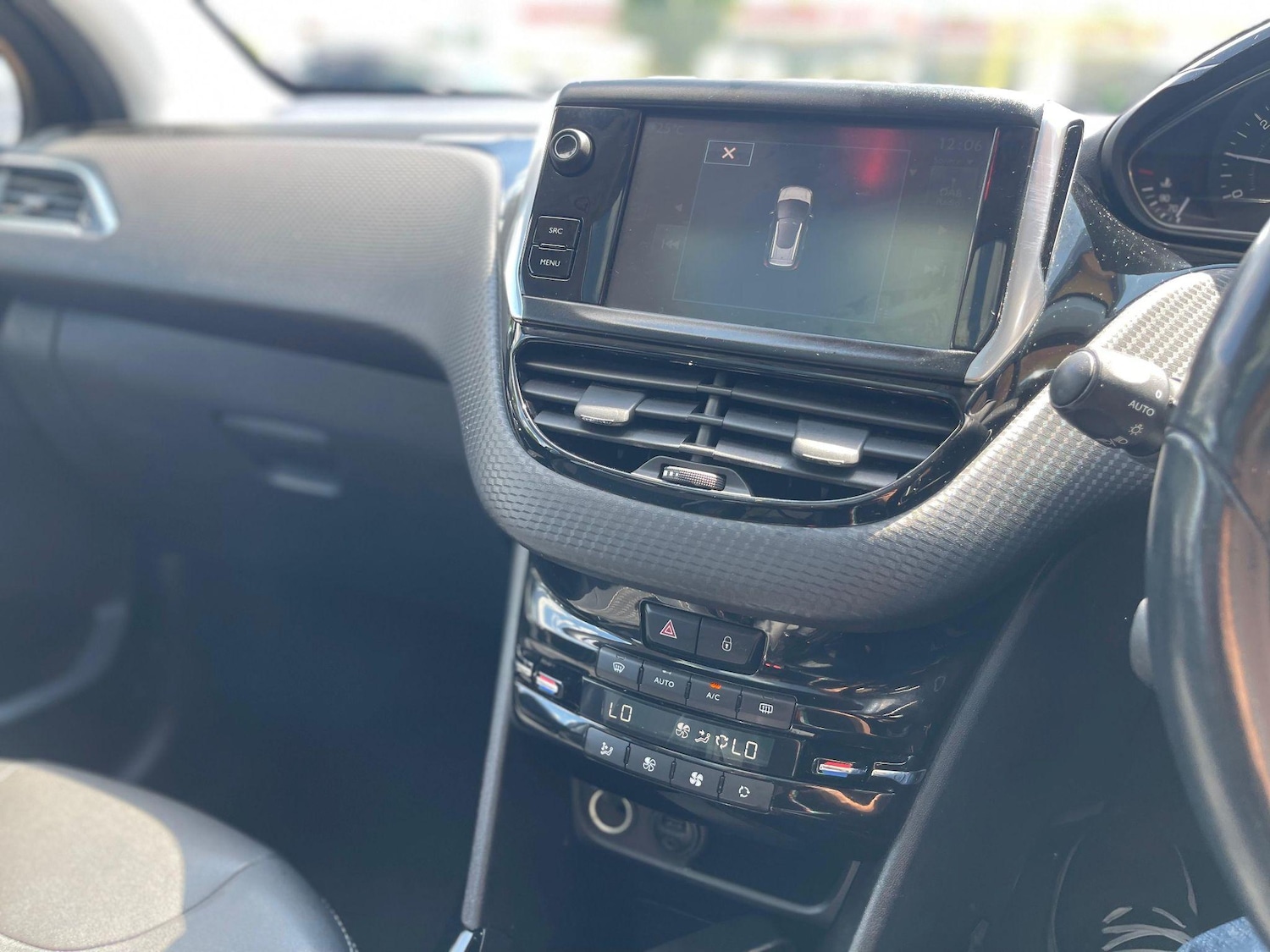 Used Peugeot 2008 2016 for sale - 76551905: Photo 30