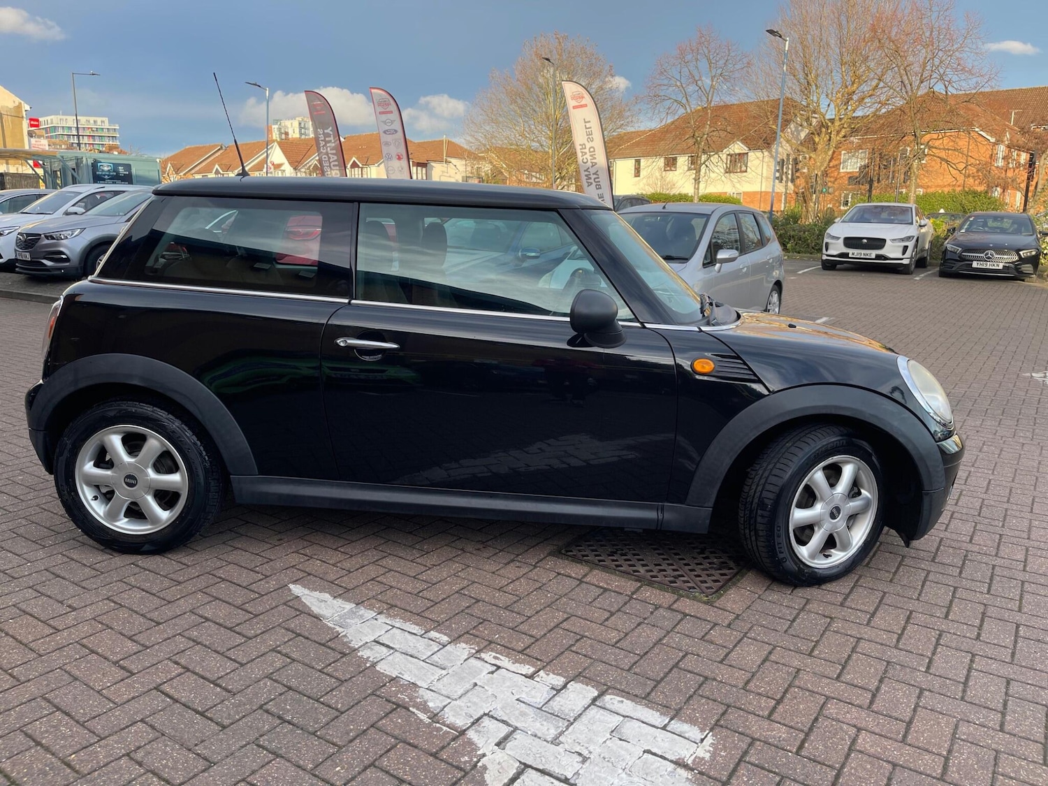 Used MINI Hatch 2010 for sale - 77315454: Photo 13