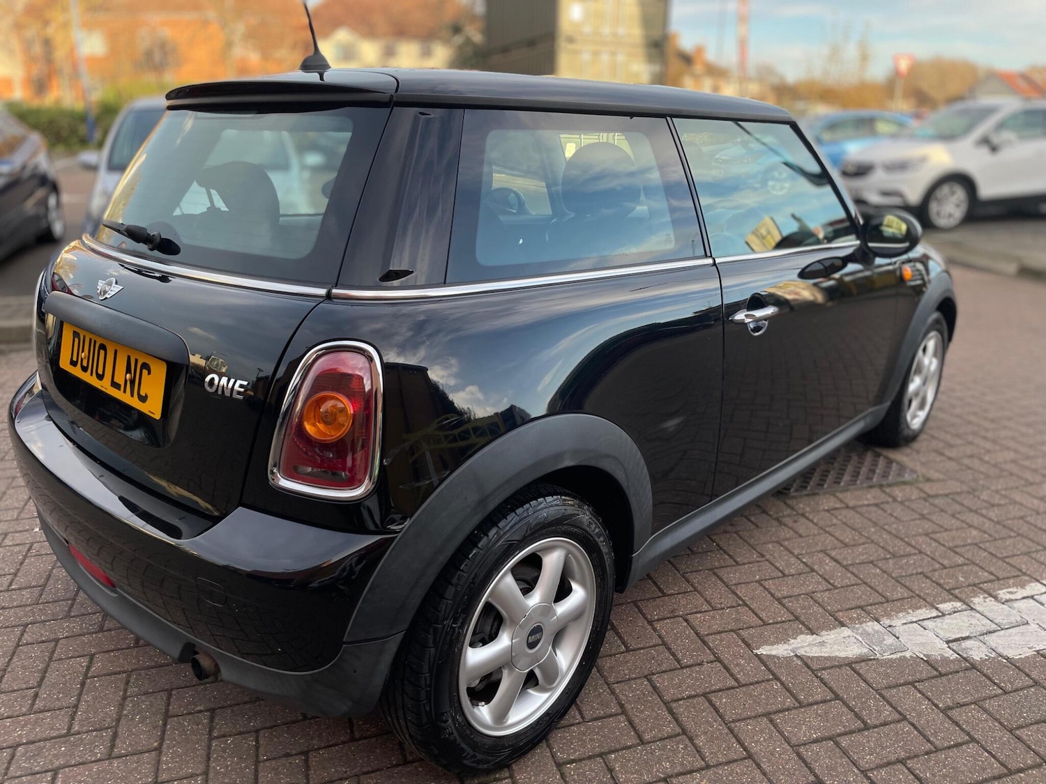 Used MINI Hatch 2010 for sale - 77315454: Photo 16