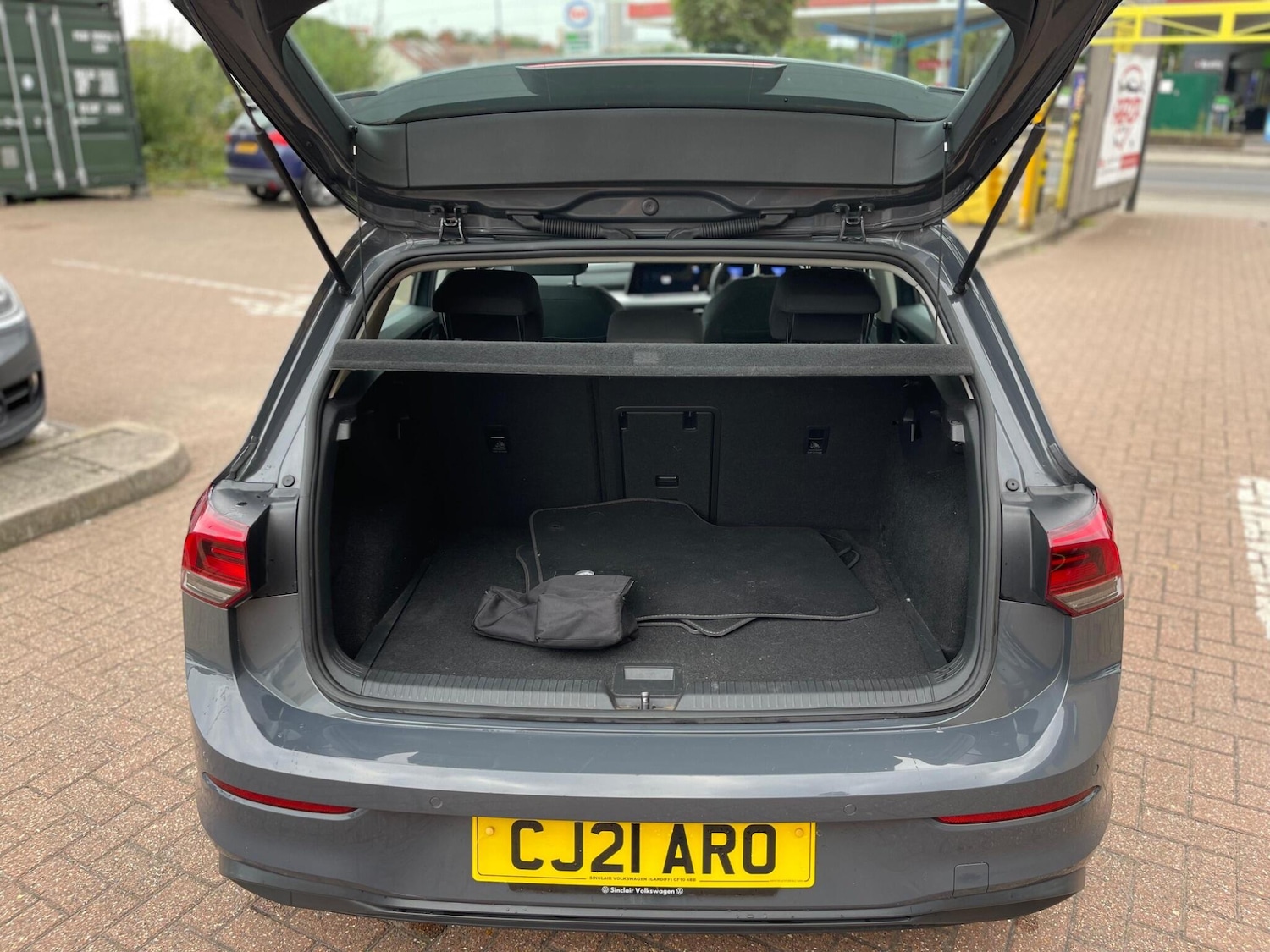 Used Volkswagen Golf 2021 for sale - 76326850: Photo 11
