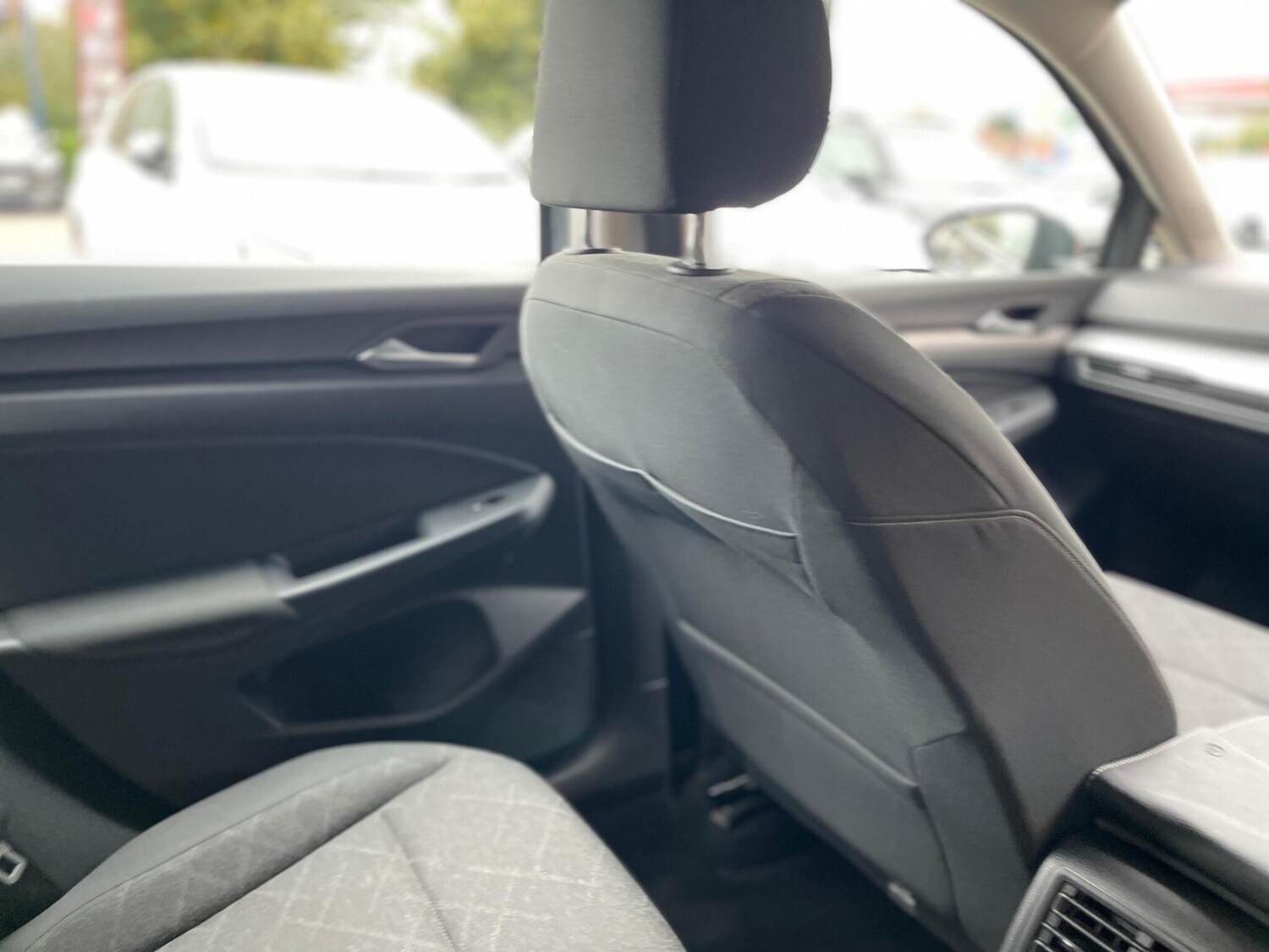 Used Volkswagen Golf 2021 for sale - 76326850: Photo 43