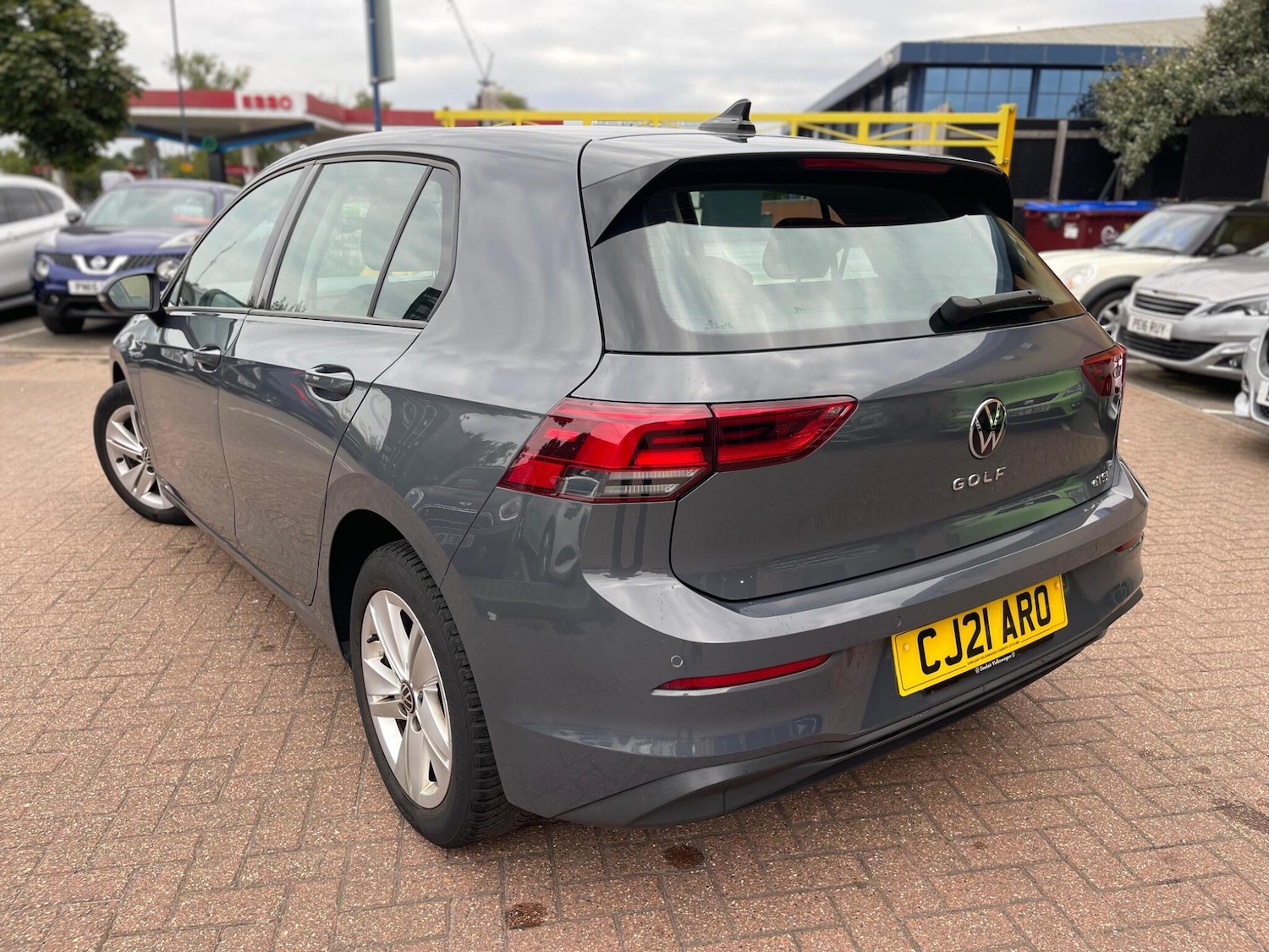 Used Volkswagen Golf 2021 for sale - 76326850: Photo 7