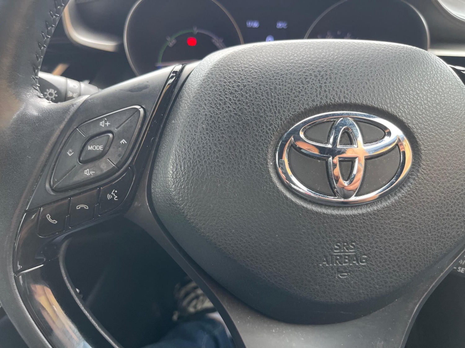 Used Toyota C-HR 2020 for sale - 76325956: Photo 27