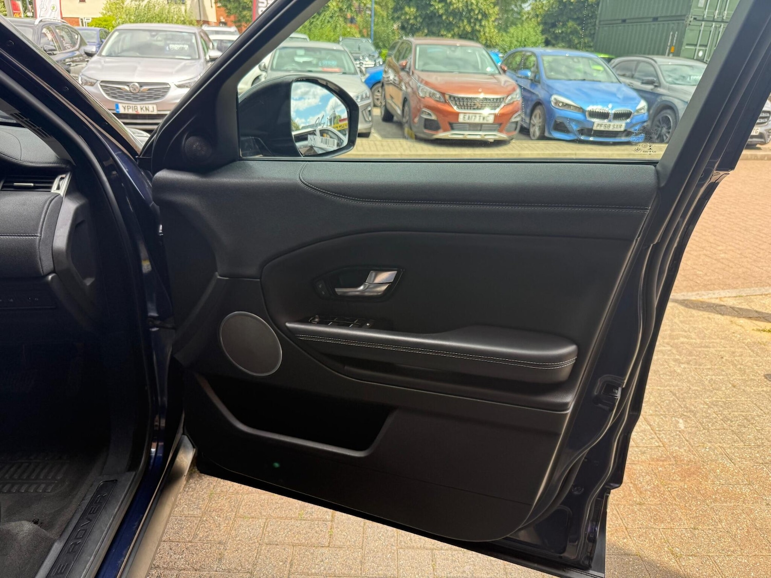 Used Land Rover Range Rover Evoque 2015 for sale - 76886907: Photo 21