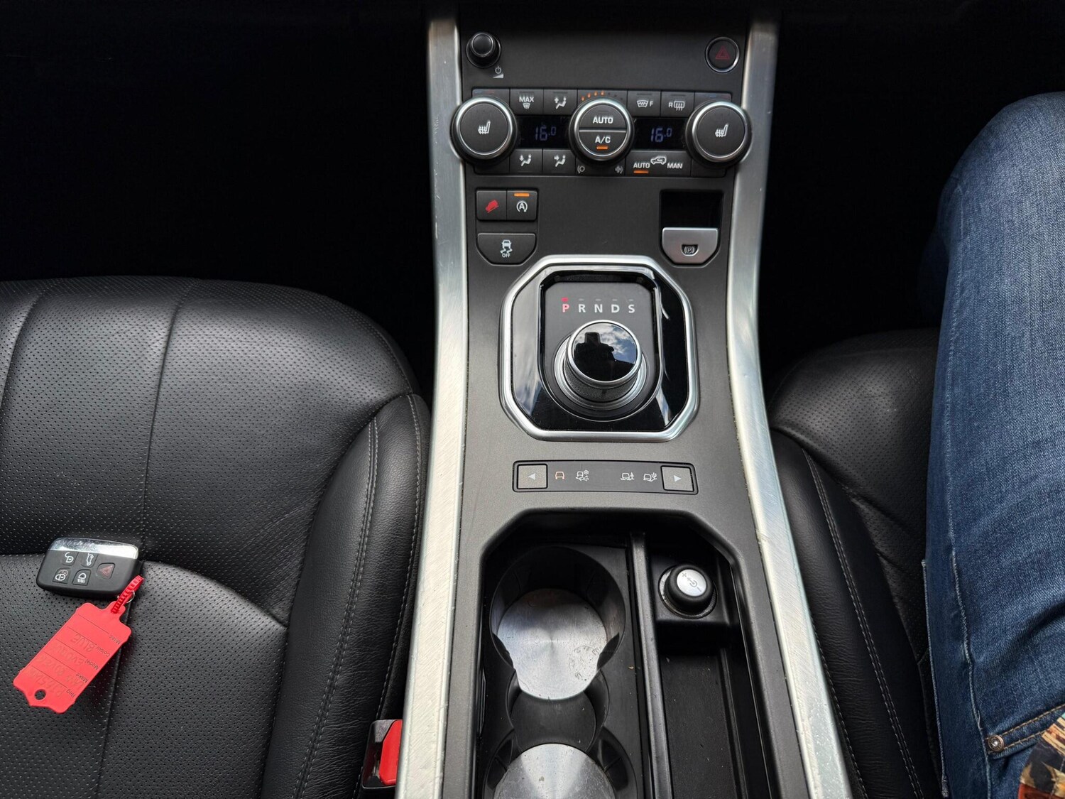 Used Land Rover Range Rover Evoque 2015 for sale - 76886907: Photo 32