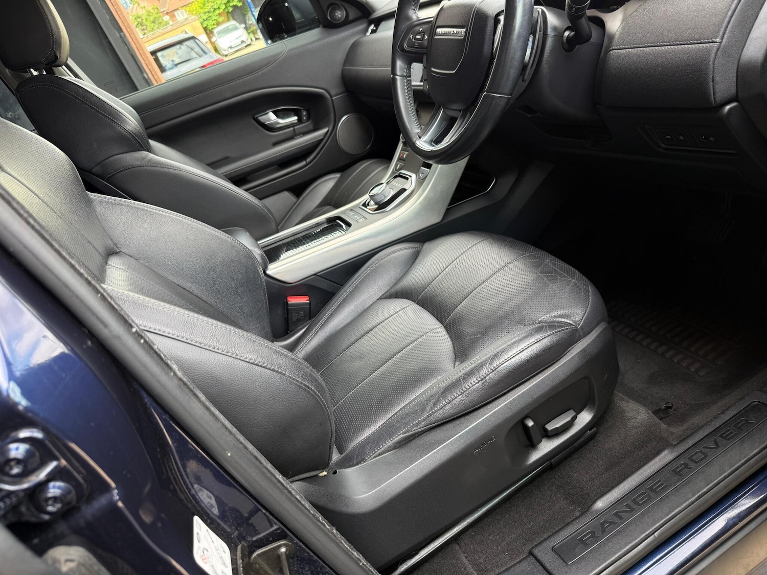 Used Land Rover Range Rover Evoque 2015 for sale - 76886907: Photo 40