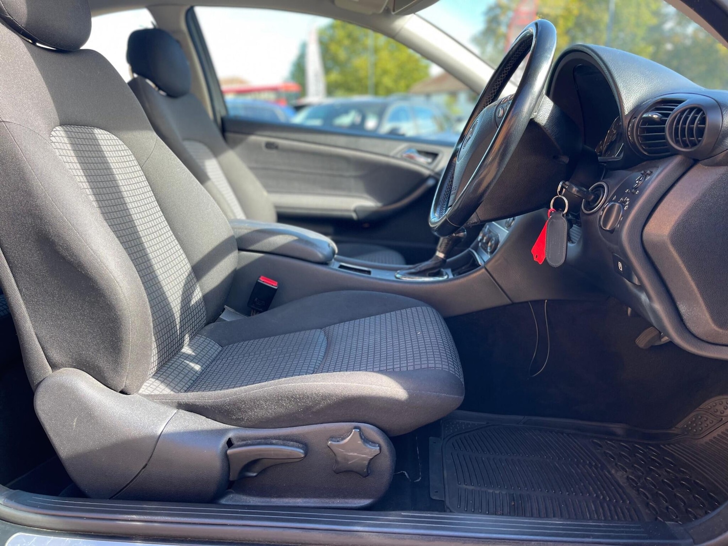 Used Mercedes-Benz C Class 2006 for sale - 76551861: Photo 16