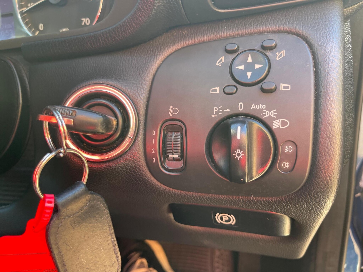 Used Mercedes-Benz C Class 2006 for sale - 76551861: Photo 34