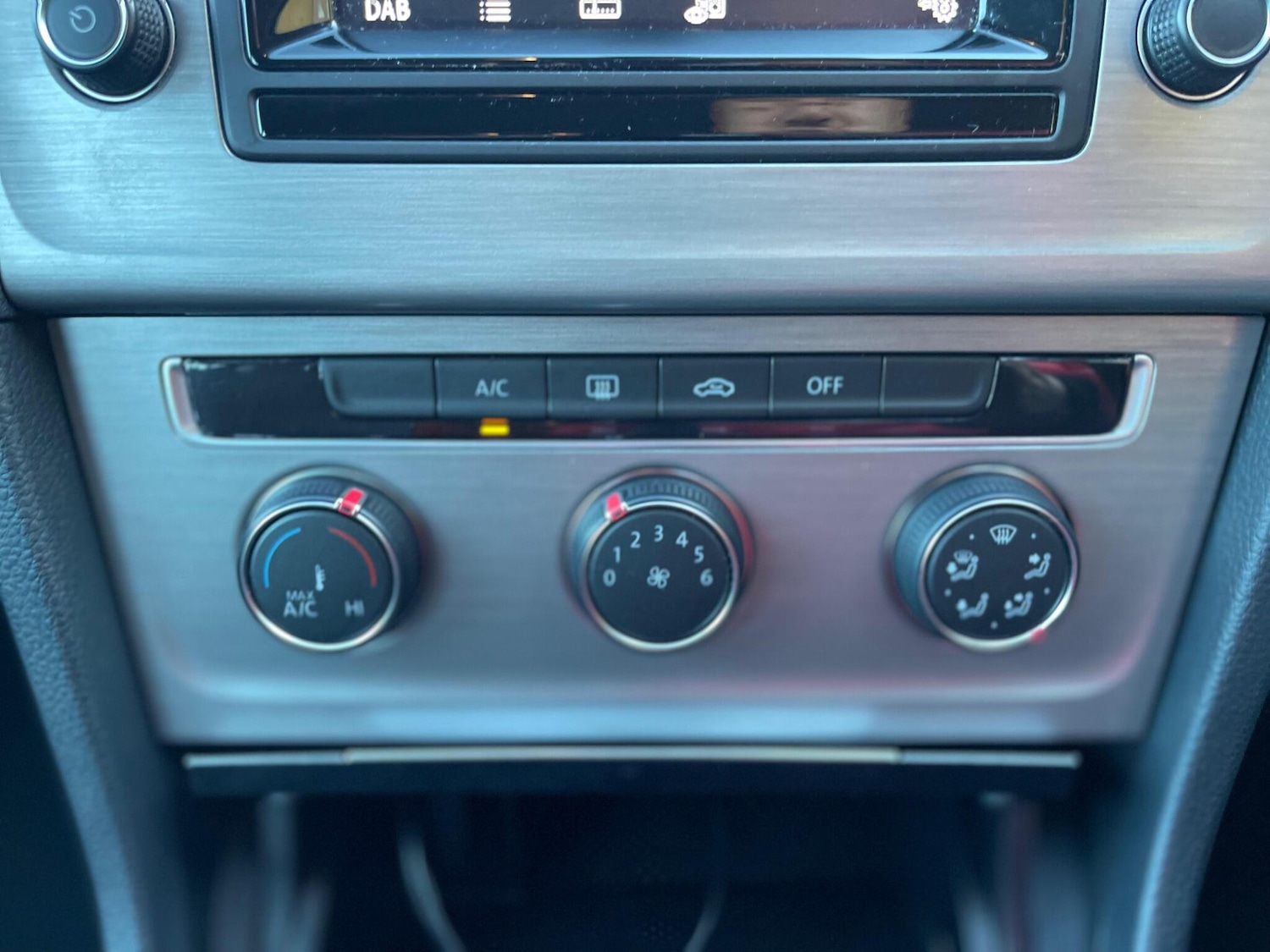 Used Volkswagen Golf 2014 for sale - 77575100: Photo 28