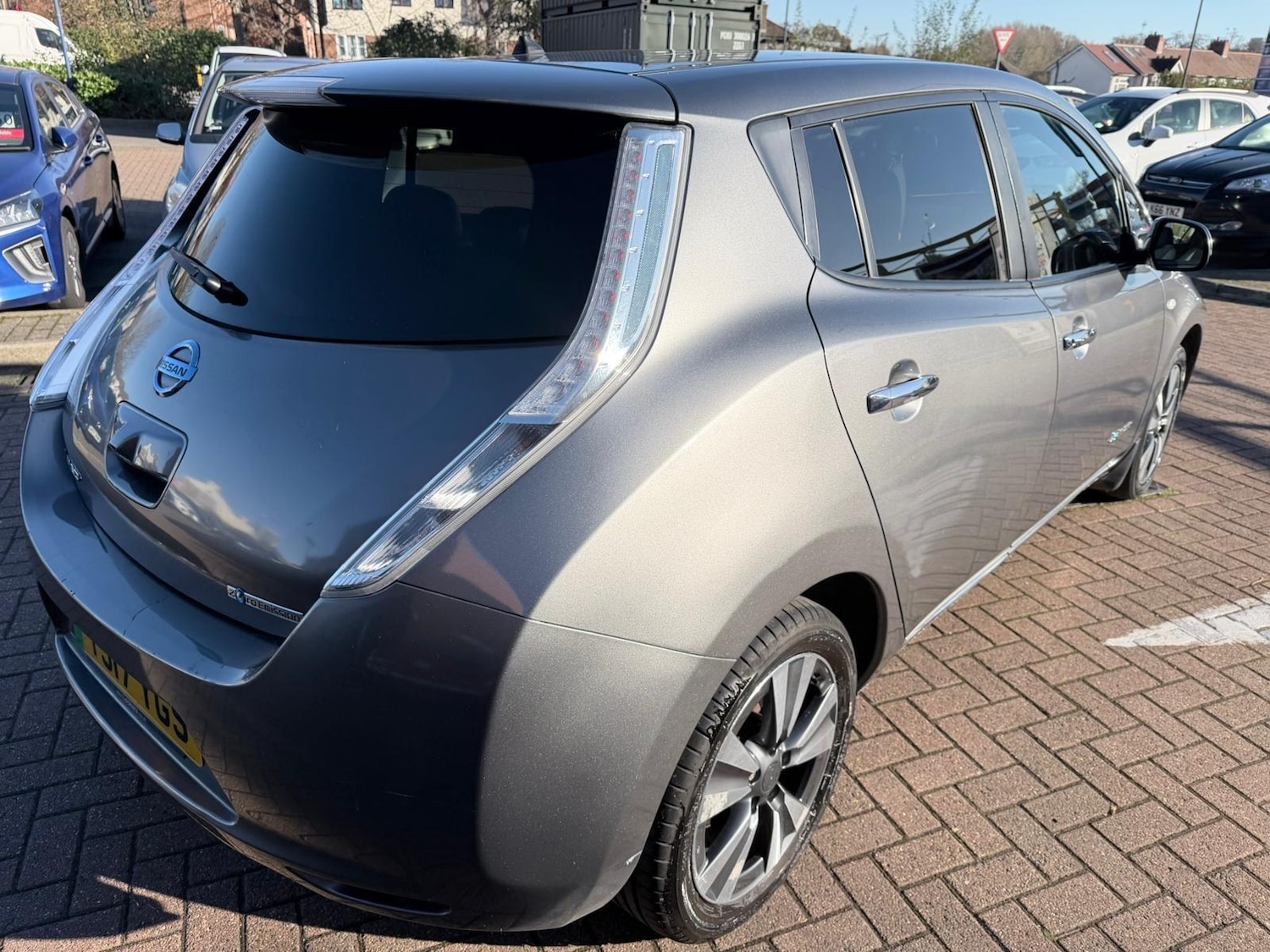 Used Nissan Leaf 2017 for sale - 76658819: Photo 10