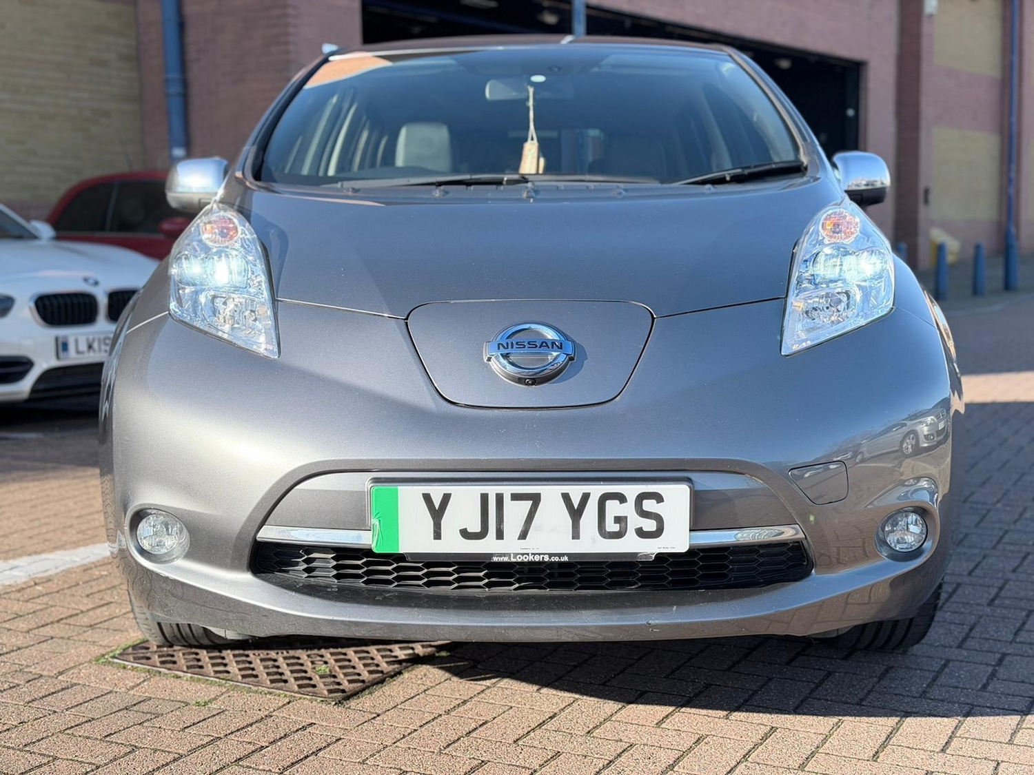 Used Nissan Leaf 2017 for sale - 76658819: Photo 2