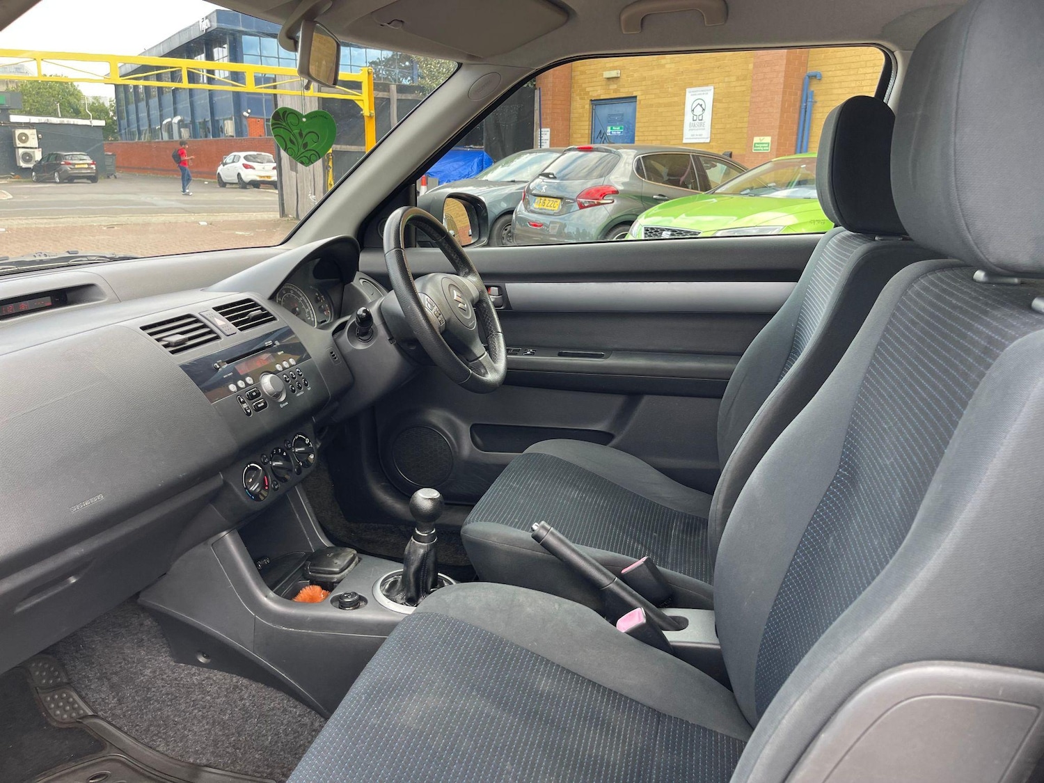 Used Suzuki Swift 2008 for sale - 76325925: Photo 37