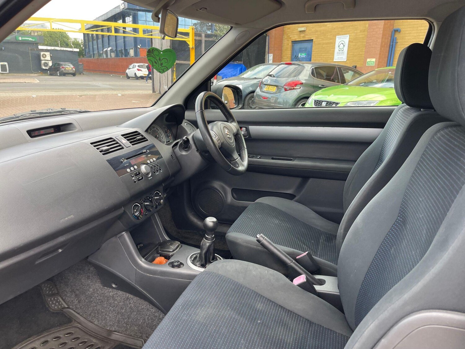 Used Suzuki Swift 2008 for sale - 76325925: Photo 38