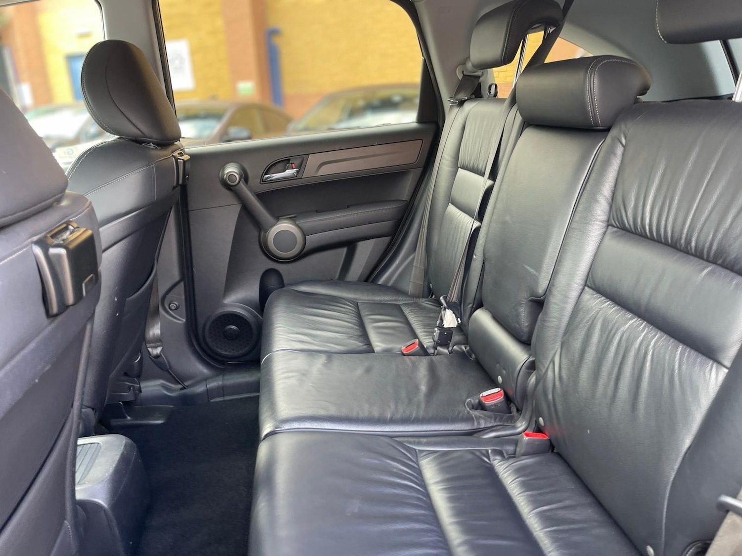 Used Honda CR-V 2010 for sale - 76551877: Photo 24