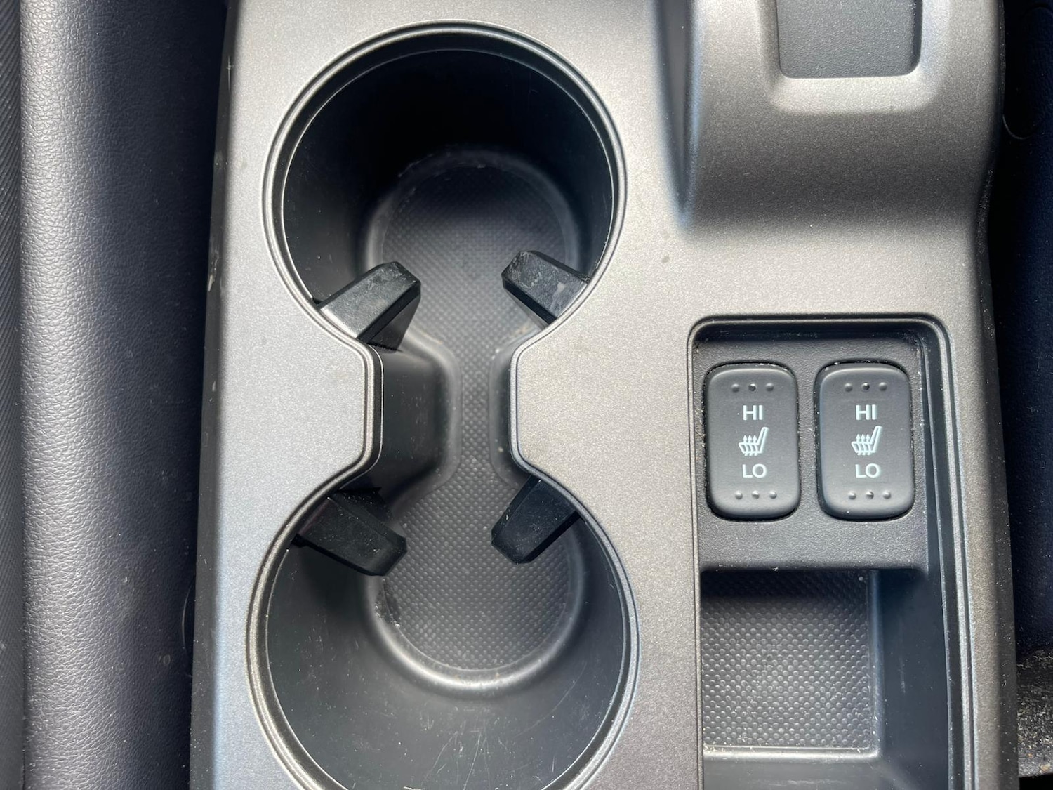 Used Honda CR-V 2010 for sale - 76551877: Photo 30