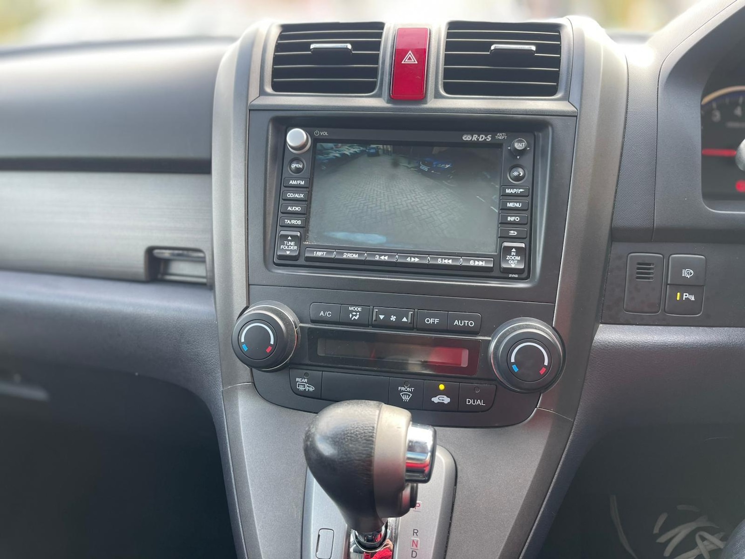 Used Honda CR-V 2010 for sale - 76551877: Photo 35