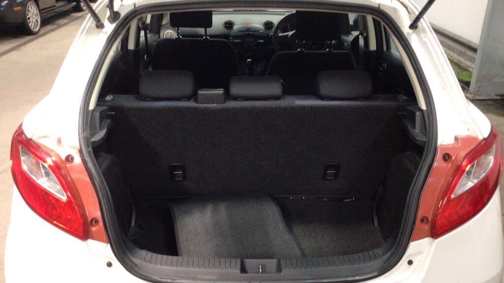 Used Mazda Mazda2 2011 for sale - 77737607: Photo 12