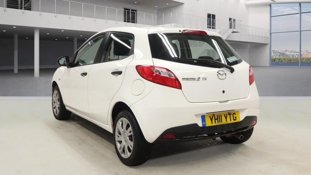 Used Mazda Mazda2 2011 for sale - 77737607: Photo 3