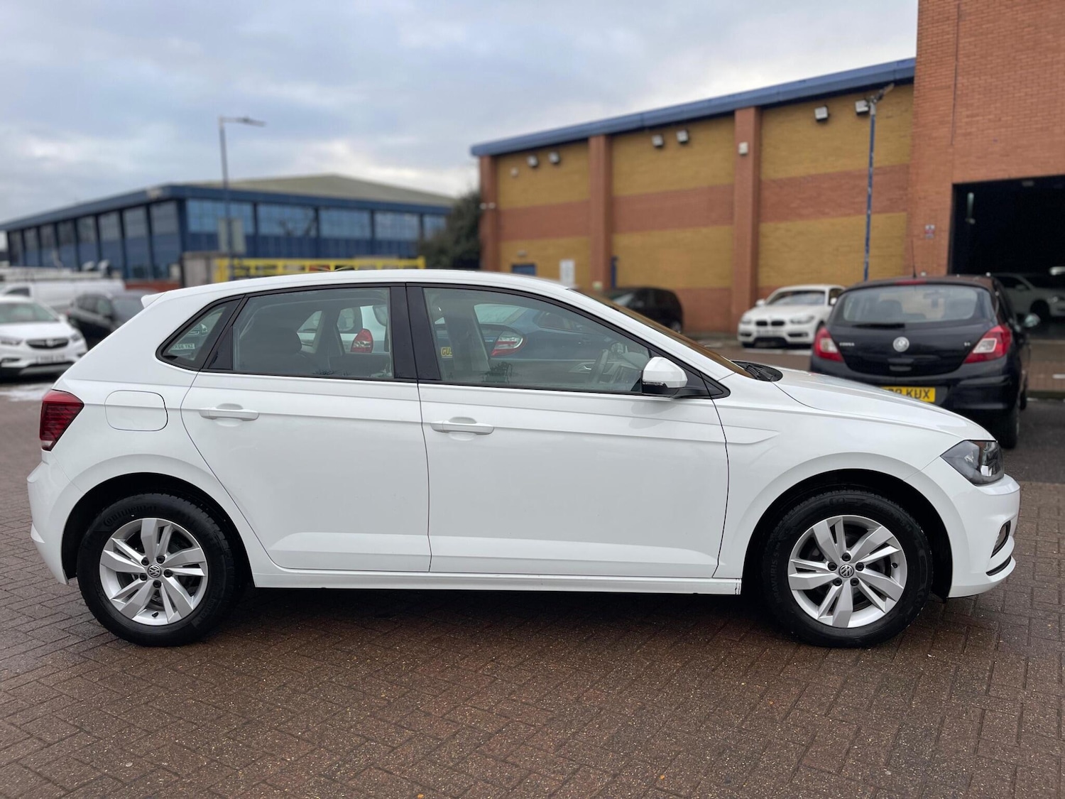 Used Volkswagen Polo 2018 for sale - 77120524: Photo 14