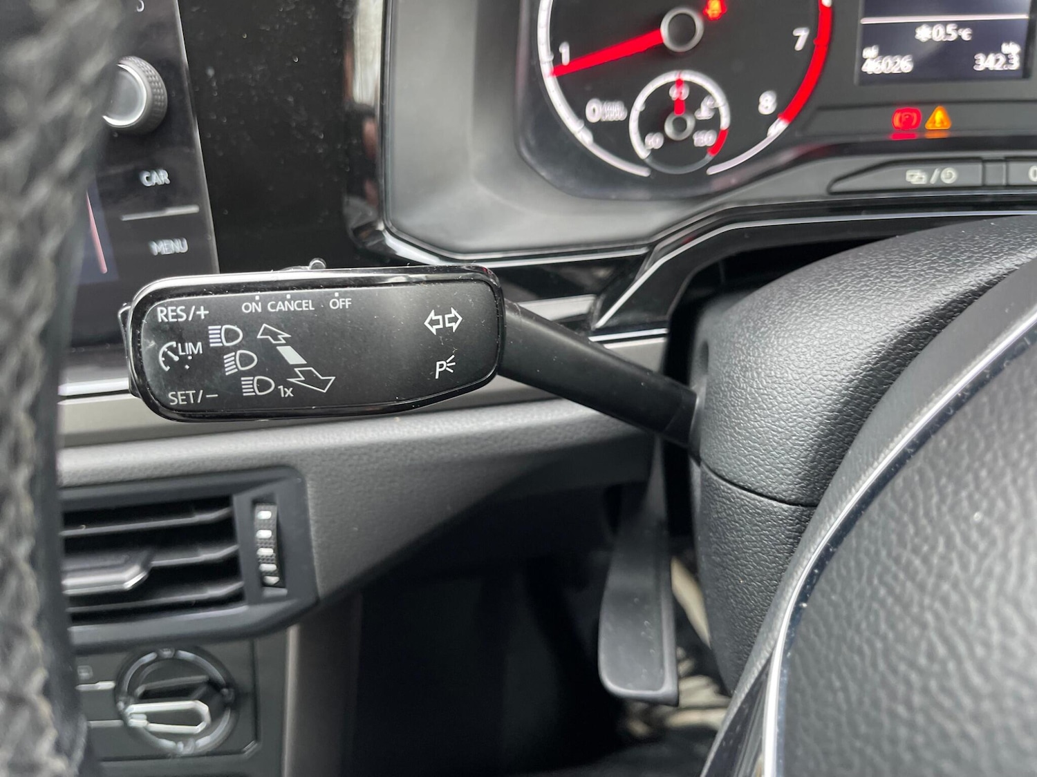 Used Volkswagen Polo 2018 for sale - 77120524: Photo 28