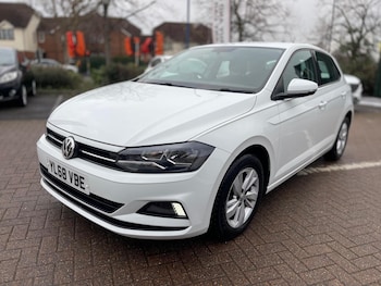 Used Volkswagen Polo 2018 for sale - 77120524: Photo