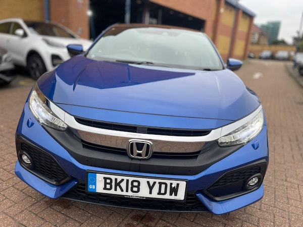 Used Honda Civic 2018 for sale - 76326920: Photo 12