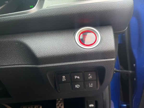 Used Honda Civic 2018 for sale - 76326920: Photo 24