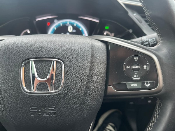 Used Honda Civic 2018 for sale - 76326920: Photo 25
