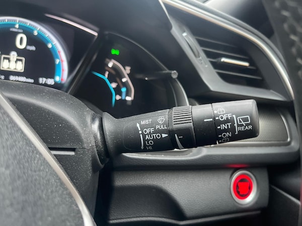 Used Honda Civic 2018 for sale - 76326920: Photo 26