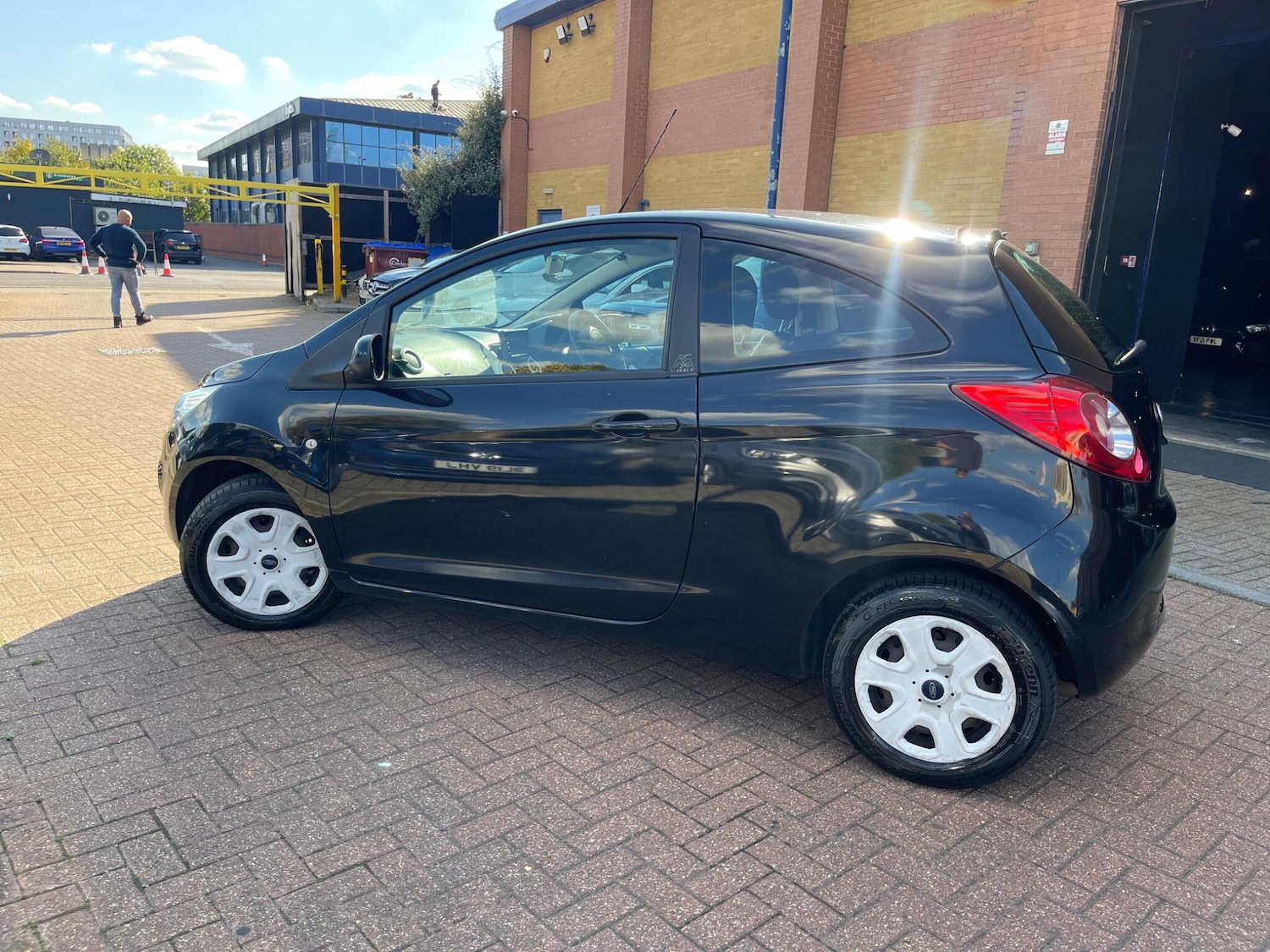 Used Ford Ka for sale - 76992047: Photo 4