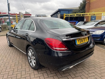 Used Mercedes-Benz C Class 2016 for sale - 77710478: Photo