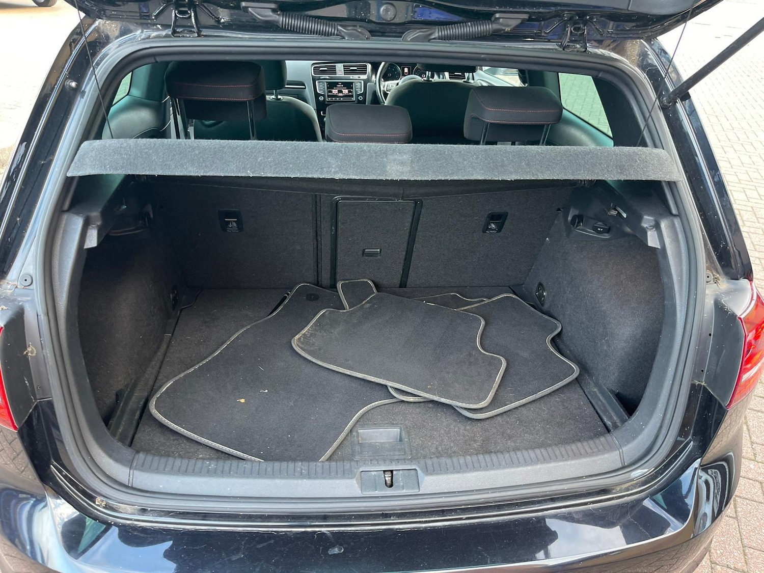 Used Volkswagen Golf 2016 for sale - 76388757: Photo 20