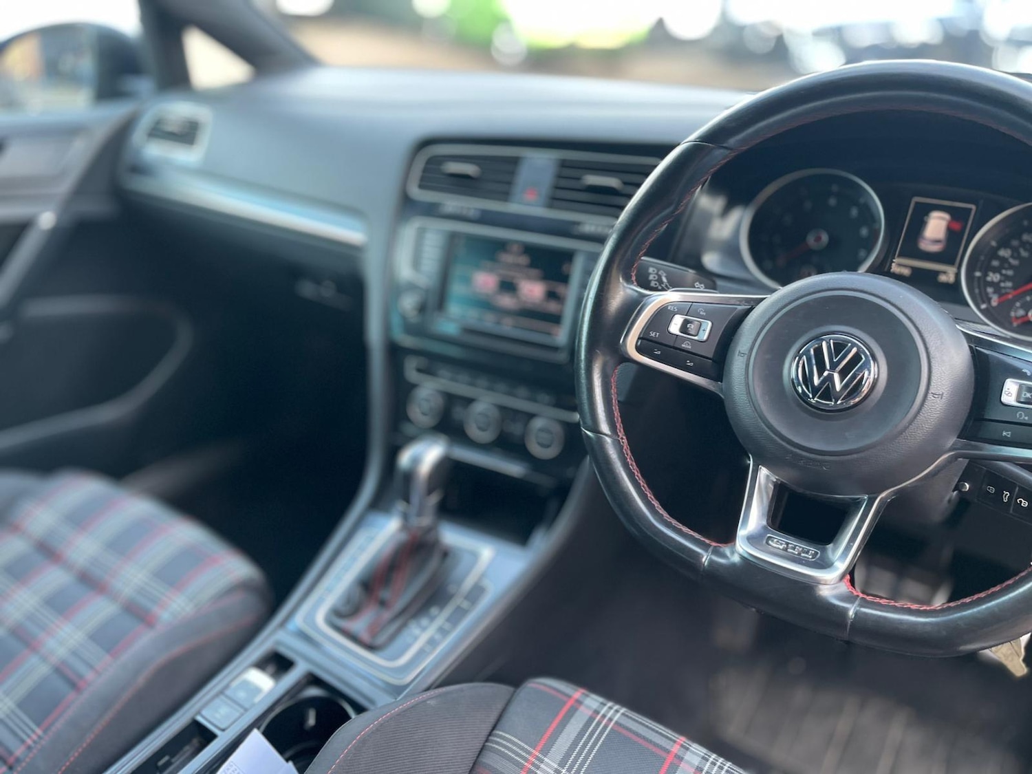 Used Volkswagen Golf 2016 for sale - 76388757: Photo 25