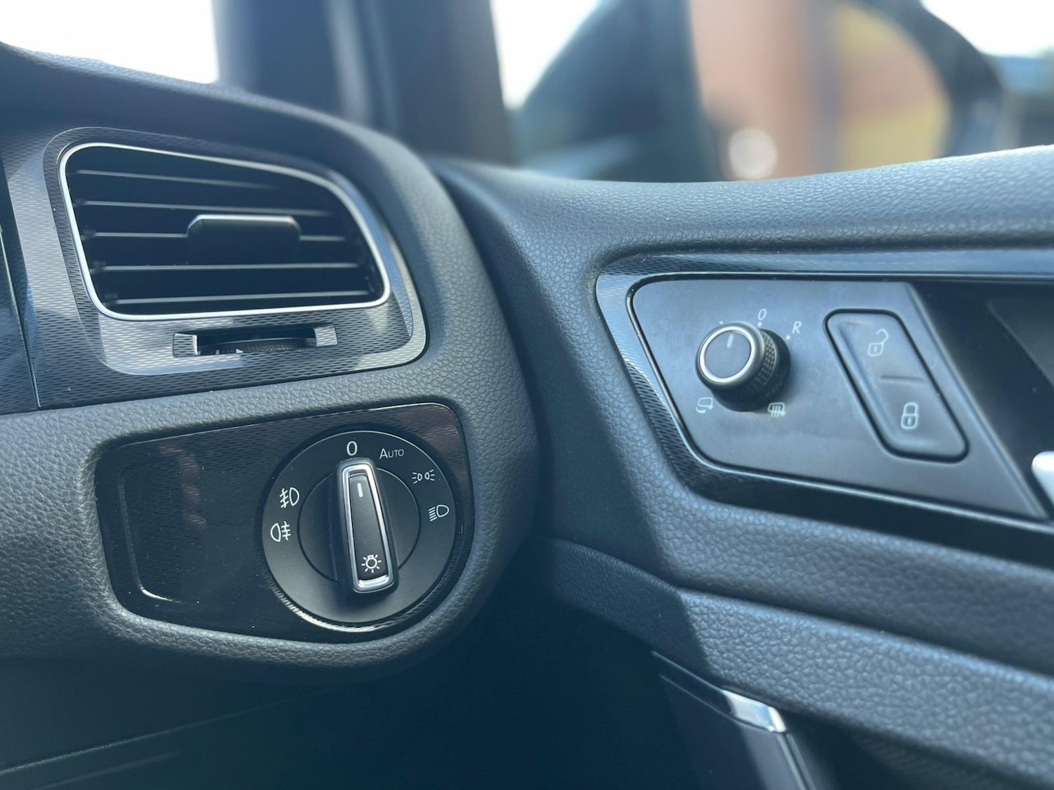 Used Volkswagen Golf 2016 for sale - 76388757: Photo 38