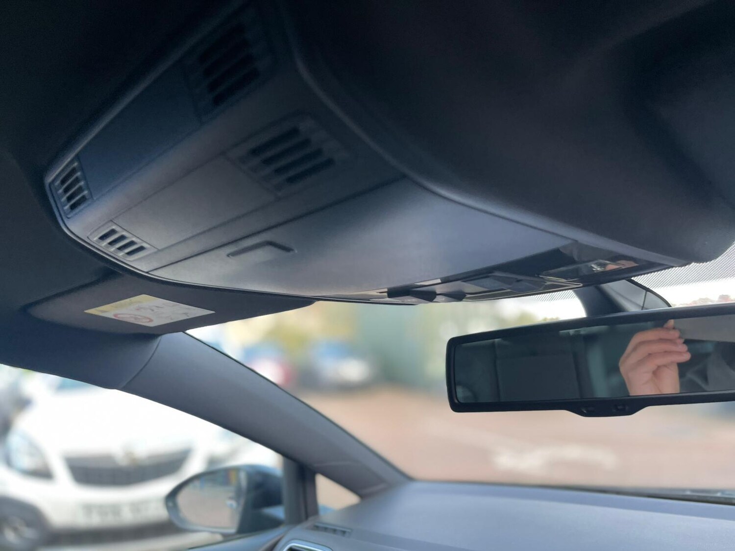 Used Volkswagen Golf 2016 for sale - 76388757: Photo 42