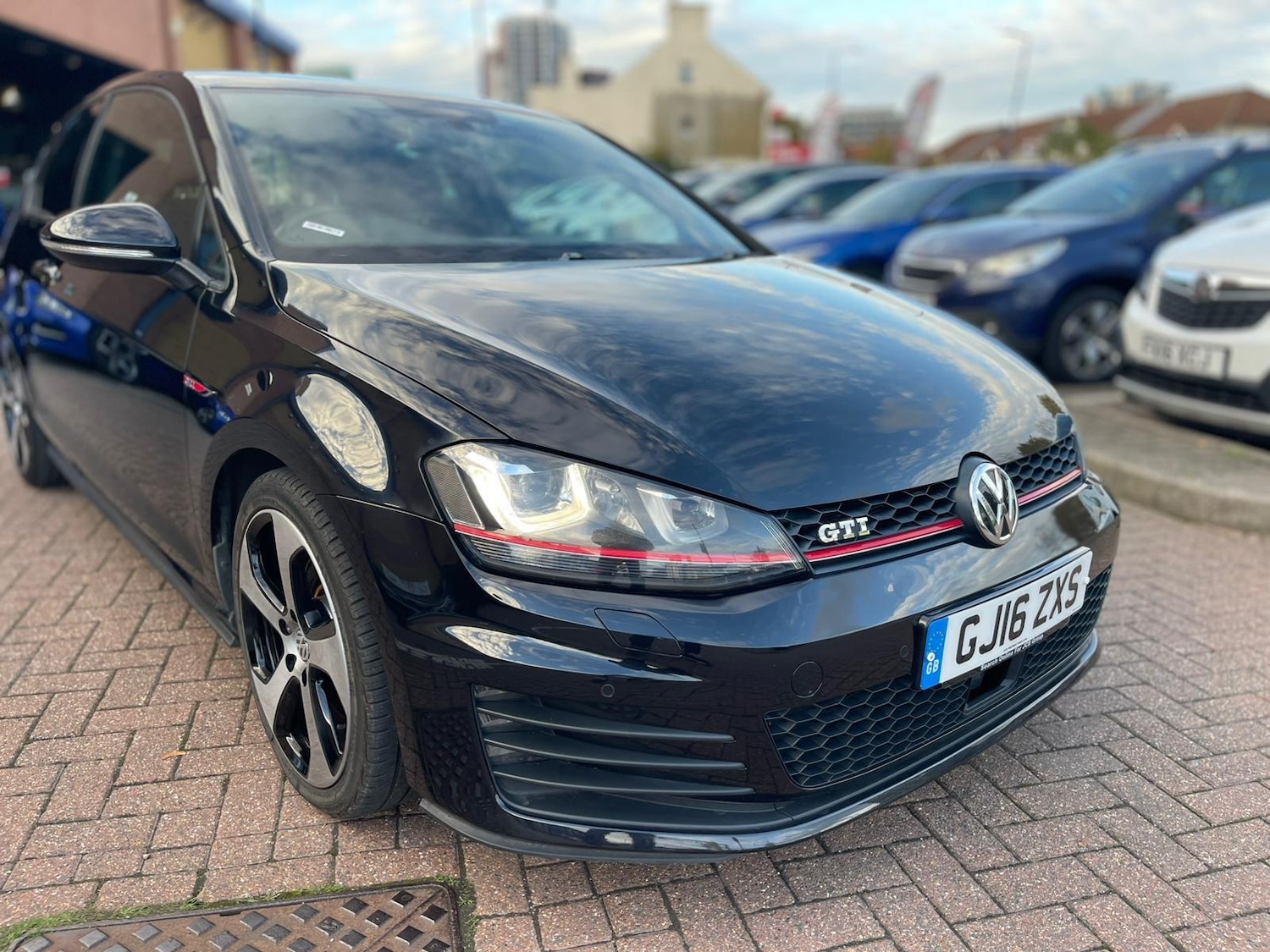 Used Volkswagen Golf 2016 for sale - 76388757: Photo 44