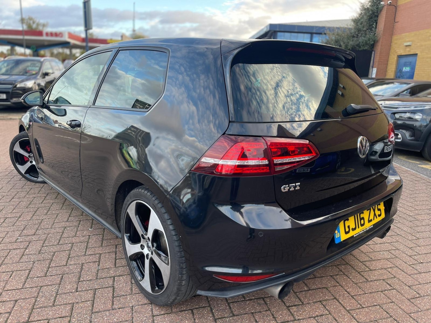 Used Volkswagen Golf 2016 for sale - 76388757: Photo 7