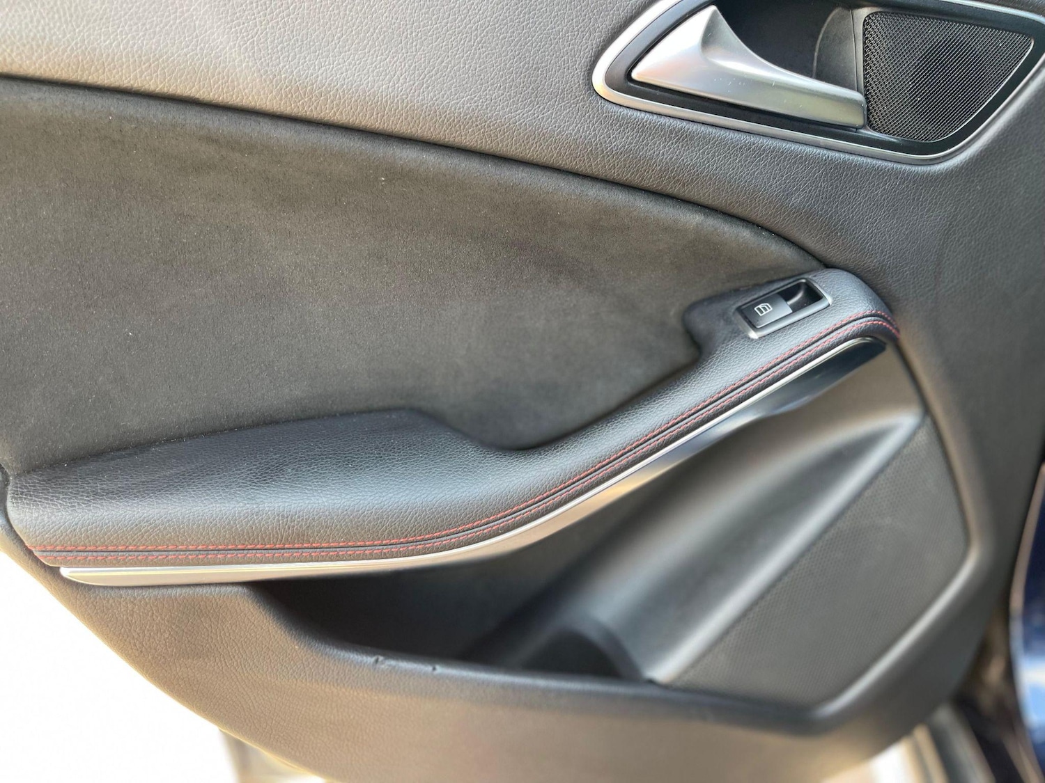 Used Mercedes-Benz GLA 2017 for sale - 76551949: Photo 35