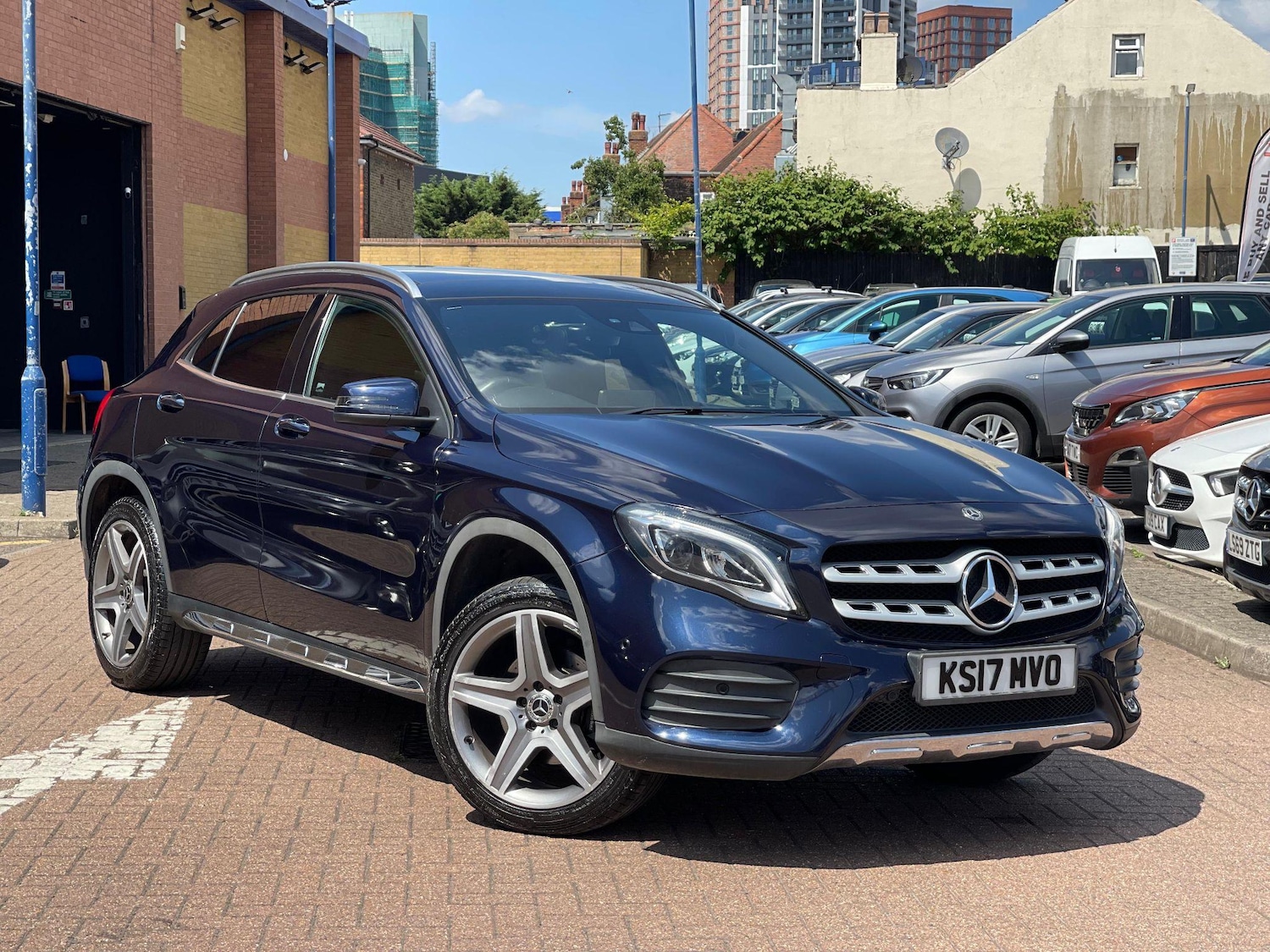 Used Mercedes-Benz GLA 2017 for sale - 76551949: Photo 7