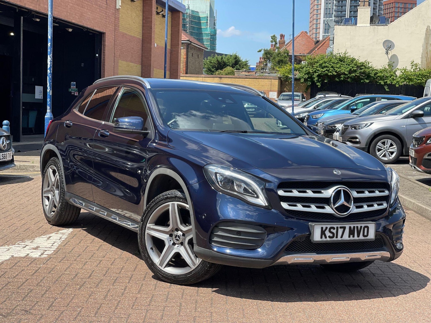 Used Mercedes-Benz GLA 2017 for sale - 76551949: Photo 8