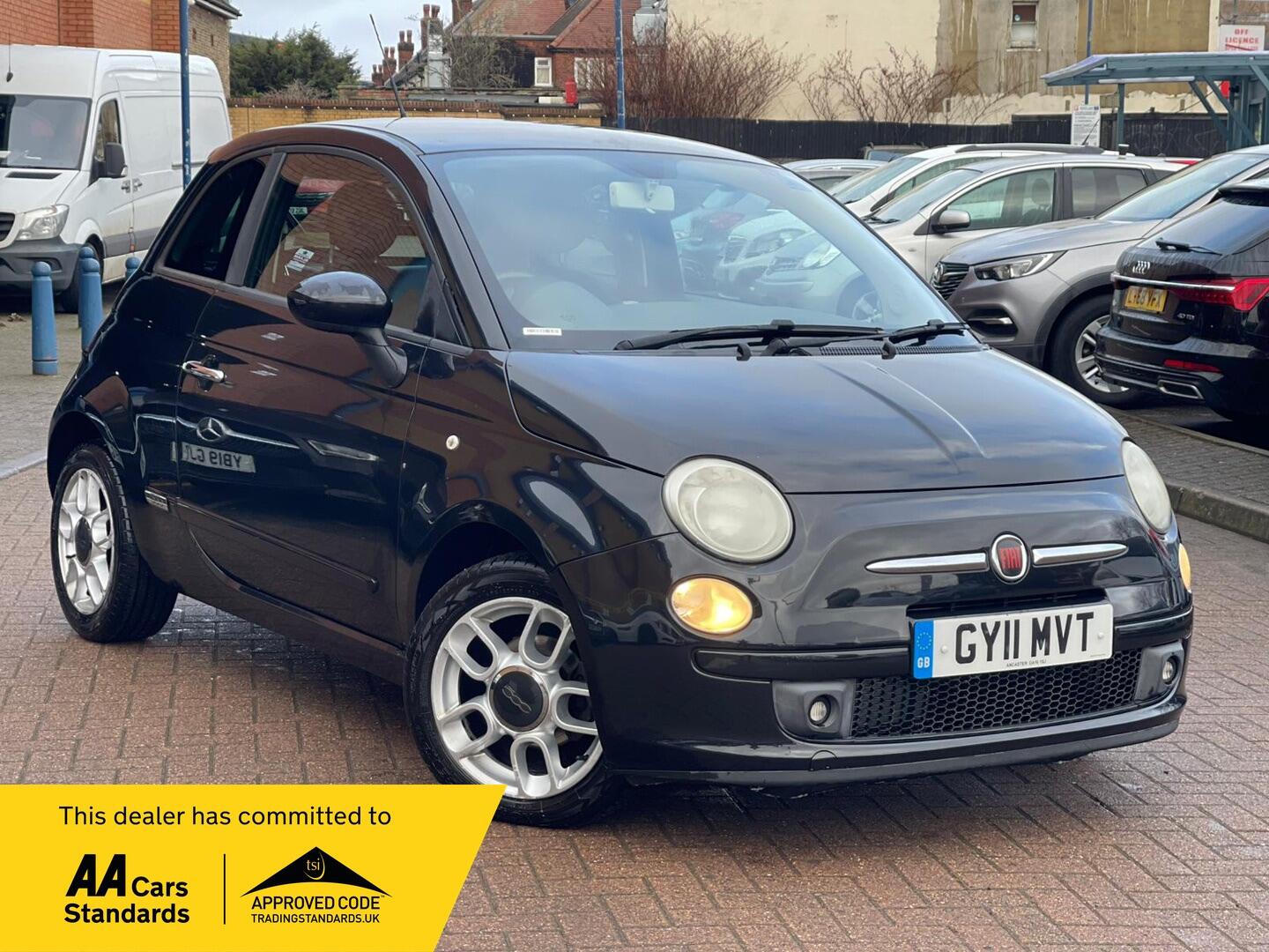 Used Fiat 500 2011 for sale - 77400401: Photo 1